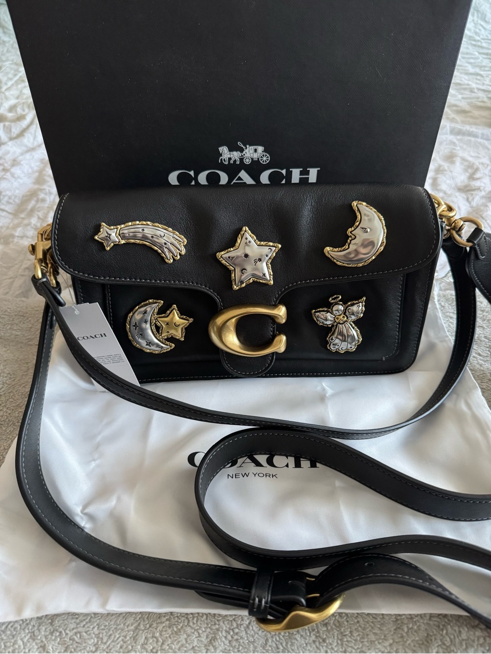 NWT Coach Tabby Shoulder Bag 26 with Pins - Picture 3 of 16